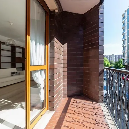 Cenisio M5 Lovely - With Balcony! 아파트 밀라노