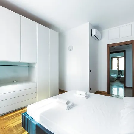 Cenisio M5 Lovely - With Balcony! 아파트 *
